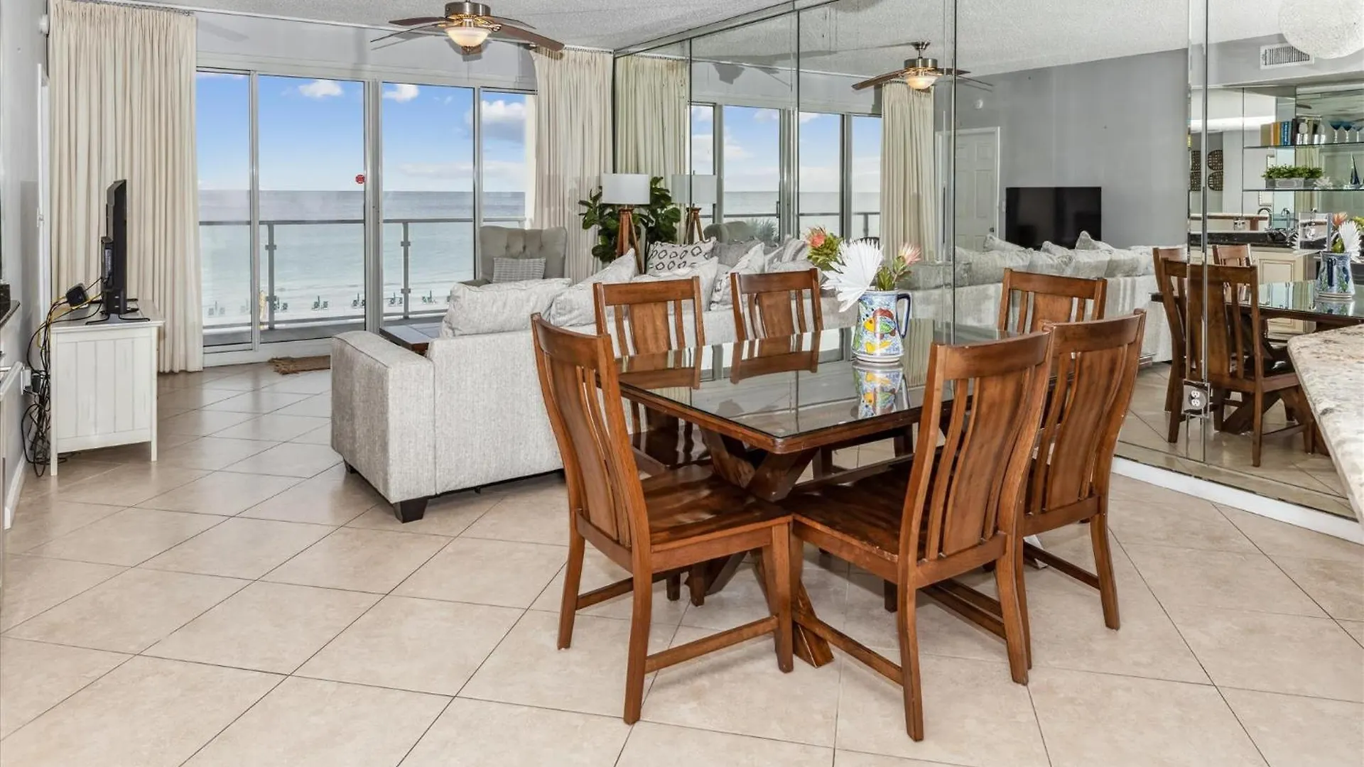 Apartment Sterling Sands 306- By Holiday Isle Properties Destin
